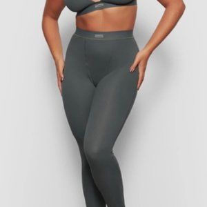 Skims - Cotton Ribbed Legging in Deep Sea in Size XL